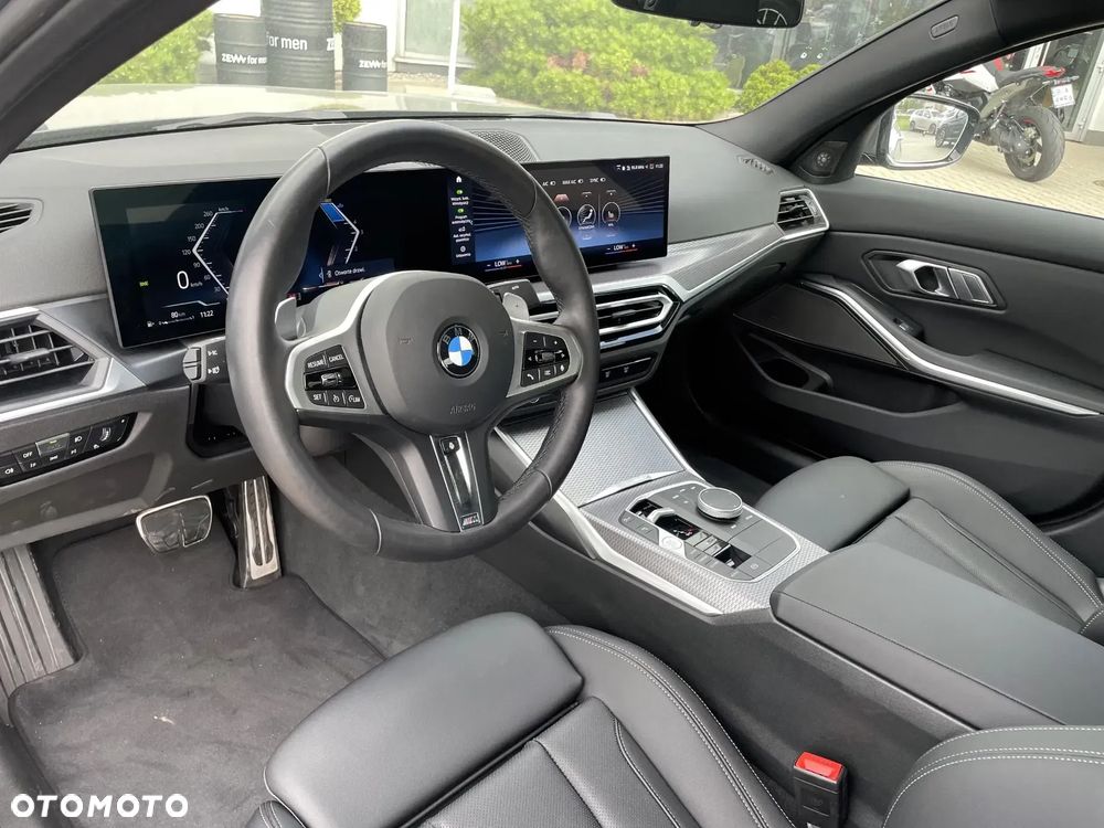 BMW Seria 3 320d xDrive mHEV M Sport - 8