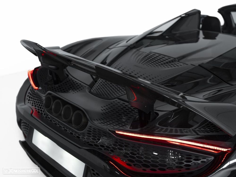 McLaren 765LT - 5