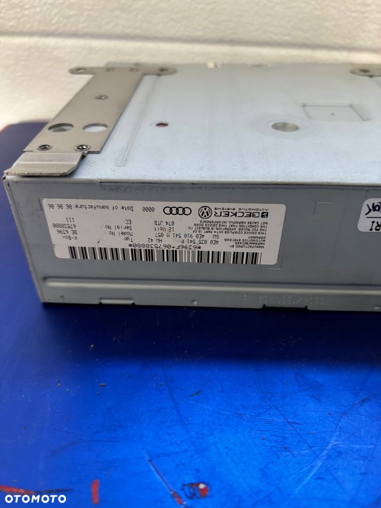 AUDI A8 D3 TUNER STEROWNIK RADIA 4E0035541P - 3