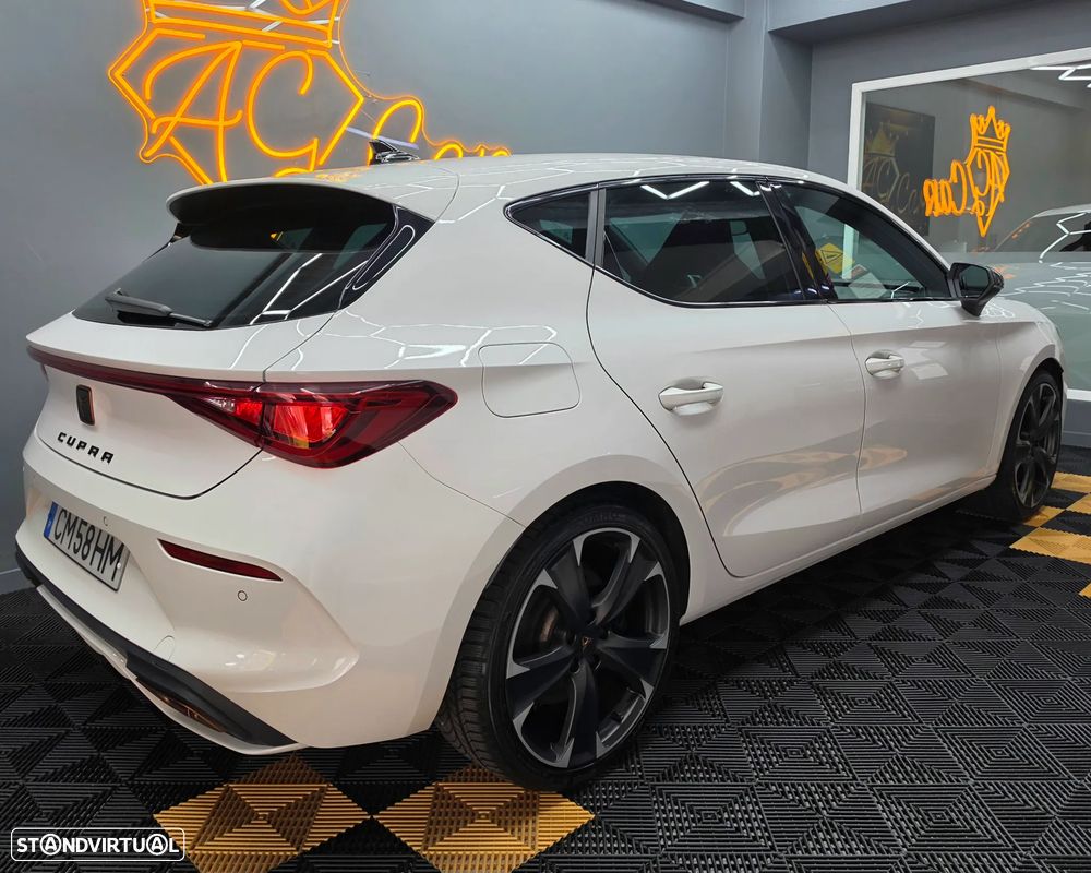 Cupra Leon 1.4 e-Hybrid VZ DSG - 10