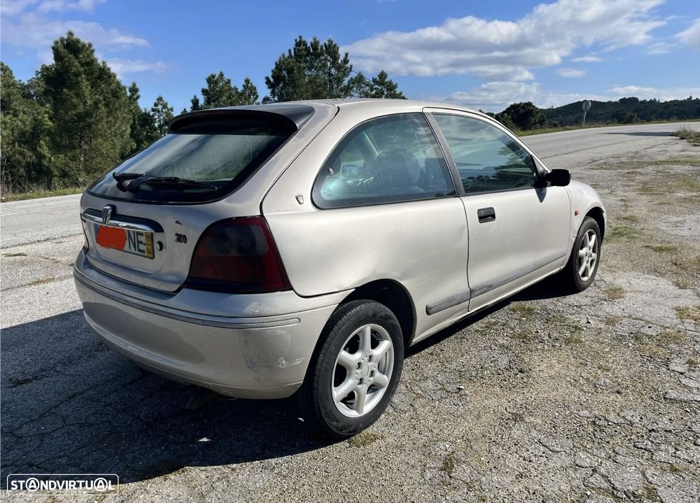 Rover 200 220 SDi - 2