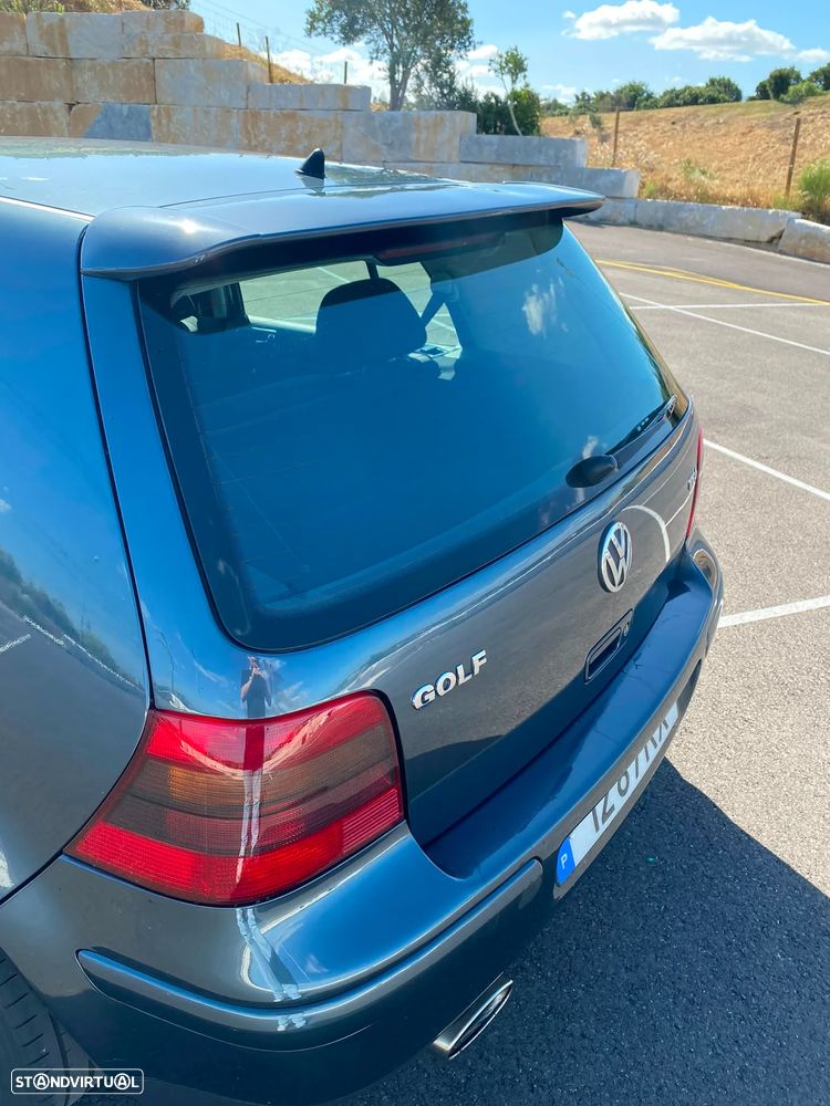 VW Golf 1.9 TDi Highline - 6