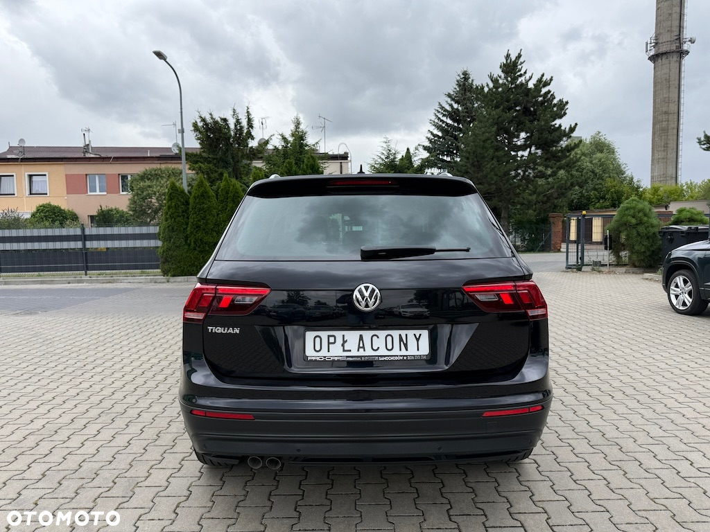 Volkswagen Tiguan 2.0 TDI SCR DSG IQ.DRIVE - 10