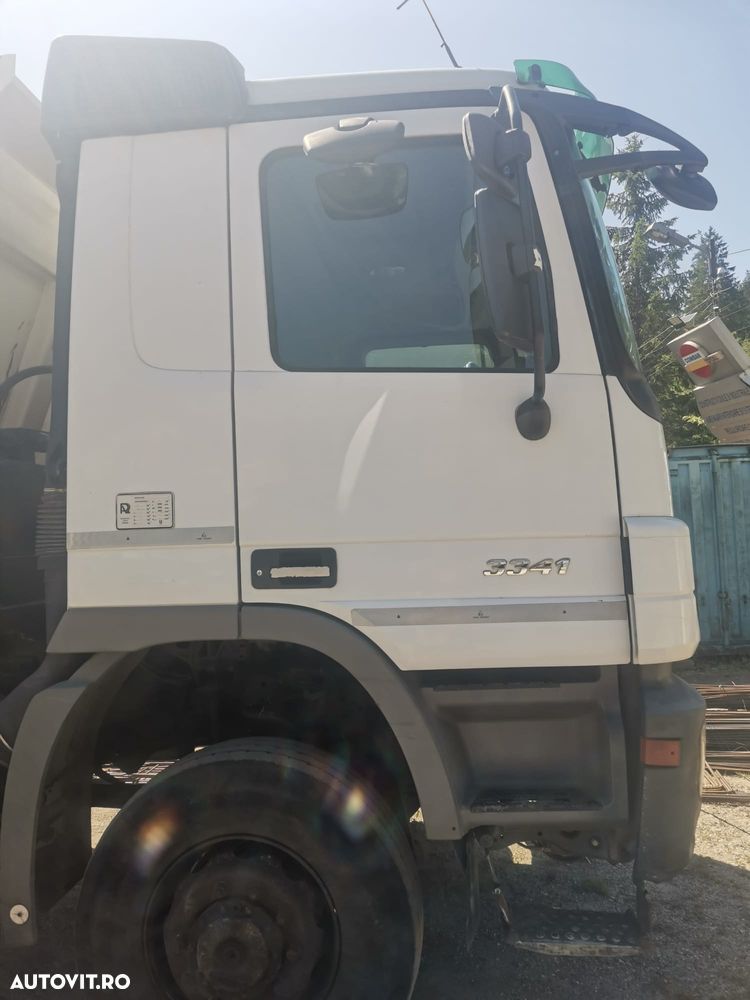 Mercedes-Benz Actros 3341 - 8