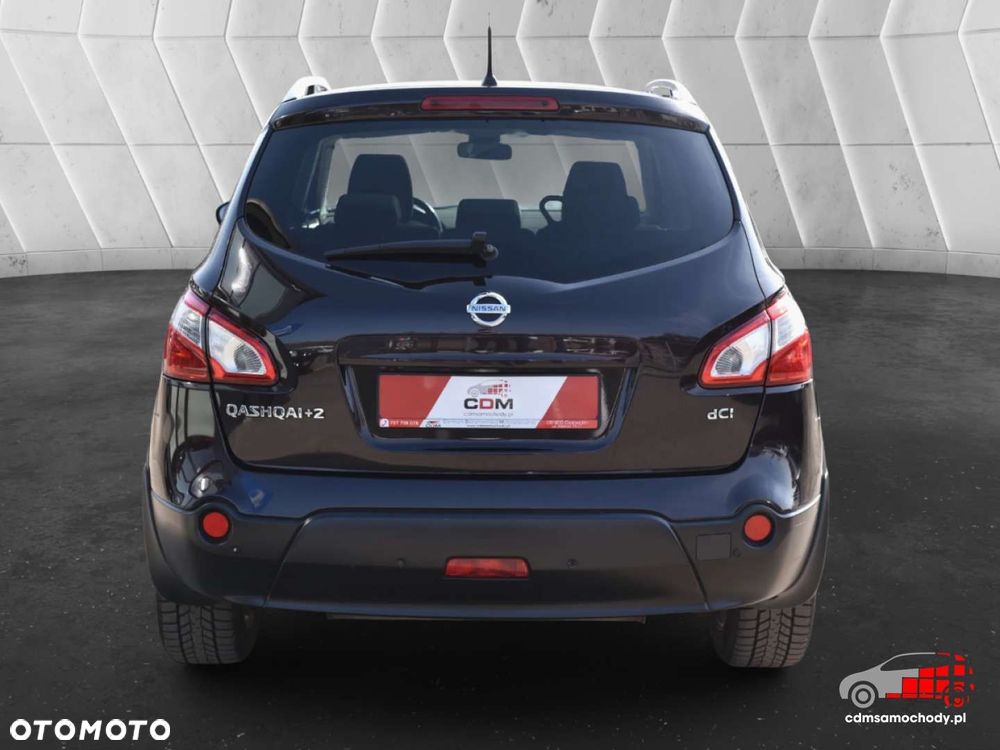 Nissan Qashqai+2 - 9