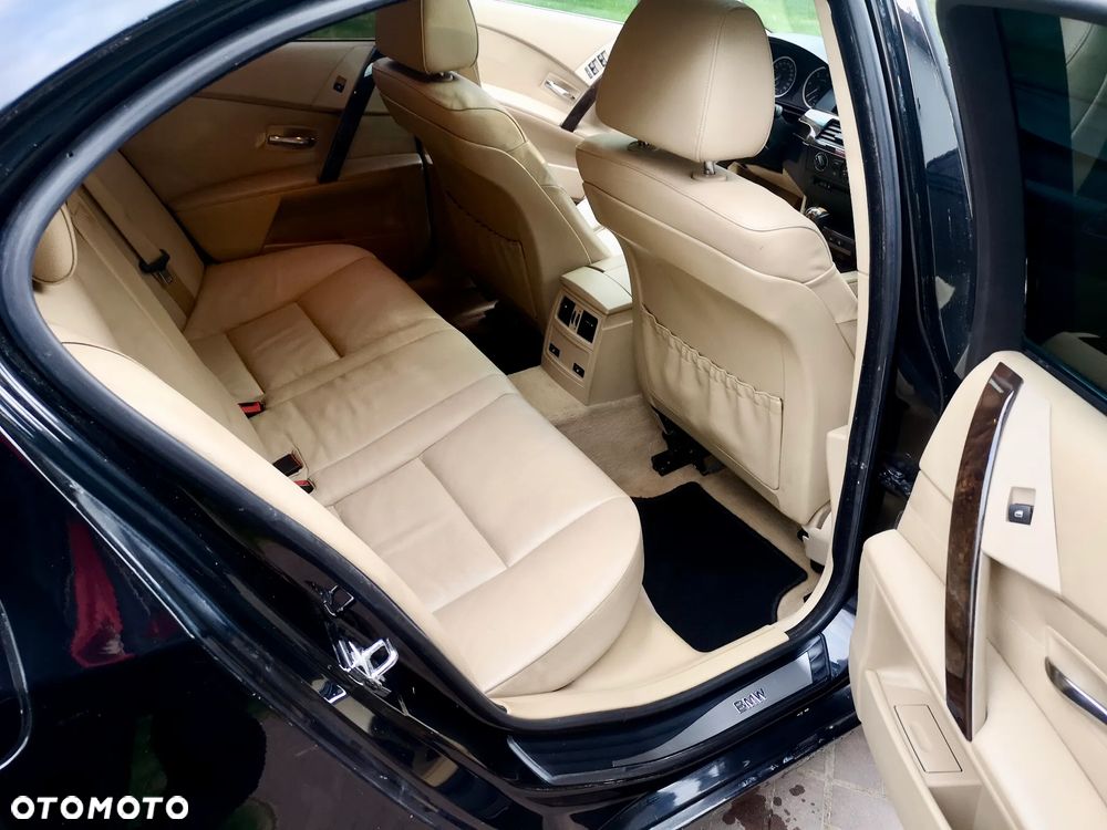 BMW Seria 5 - 10