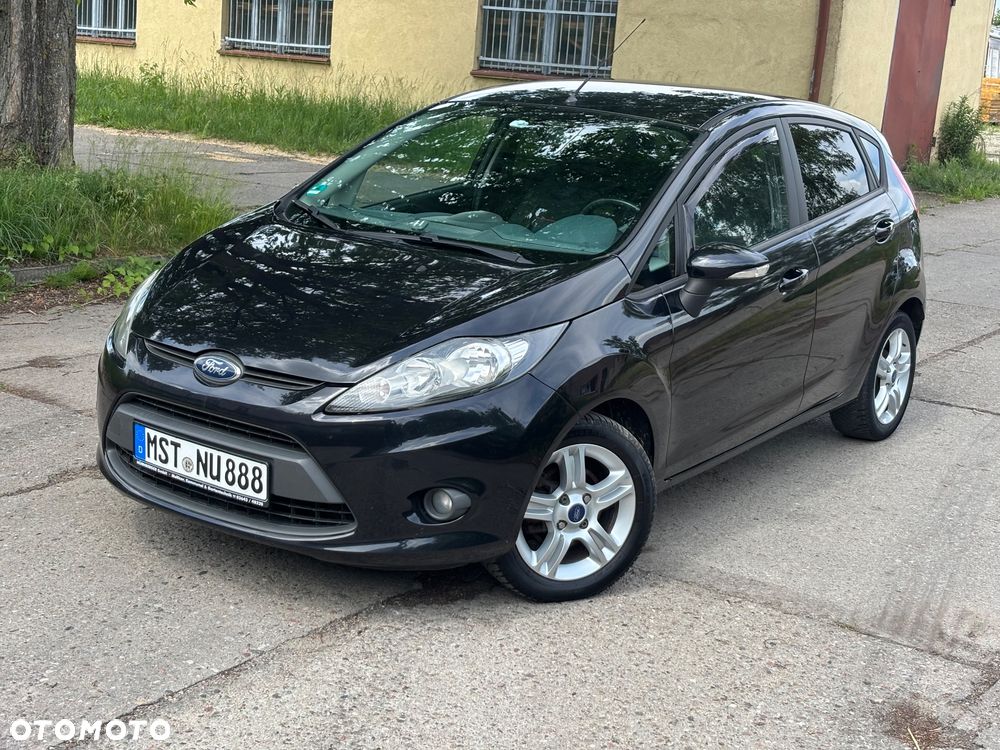 Ford Fiesta 1.25 Champions Edition - 29