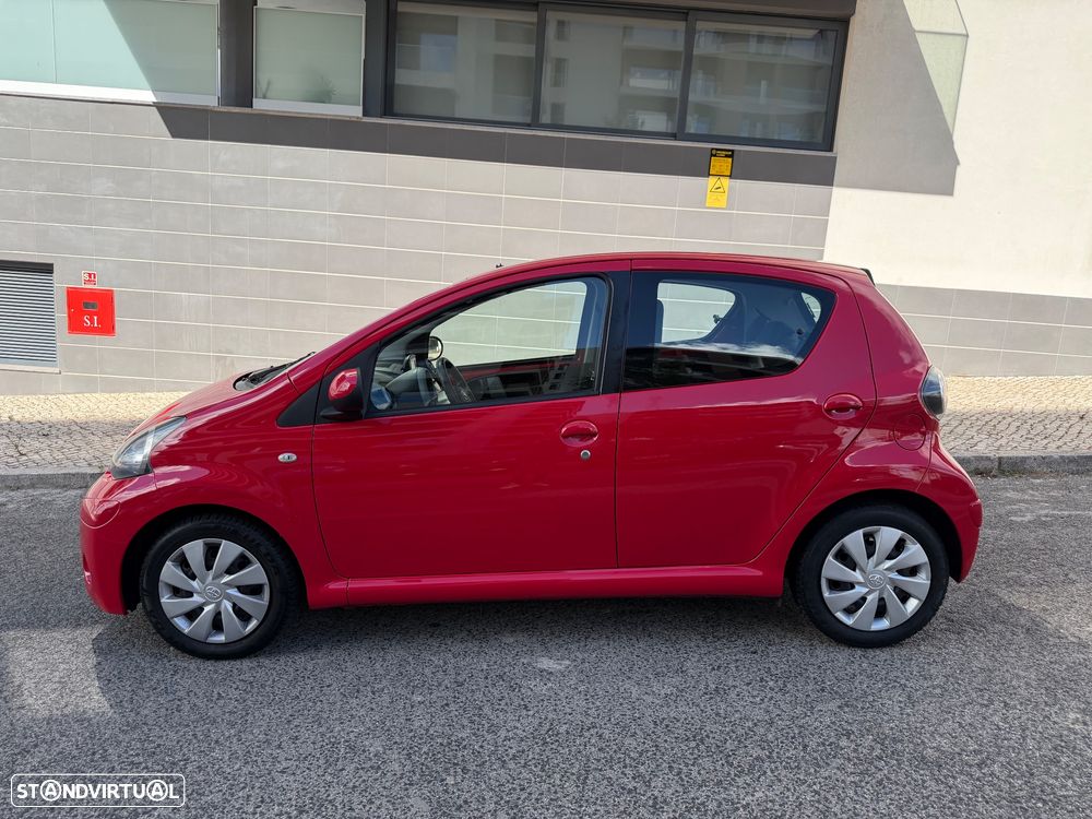Toyota Aygo 1.0 + AC+VSC - 8