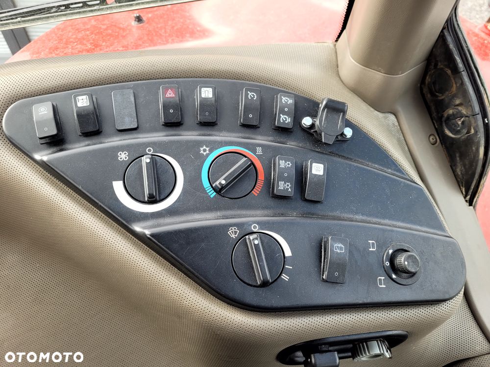 Case IH MAGNUM 250 - 15