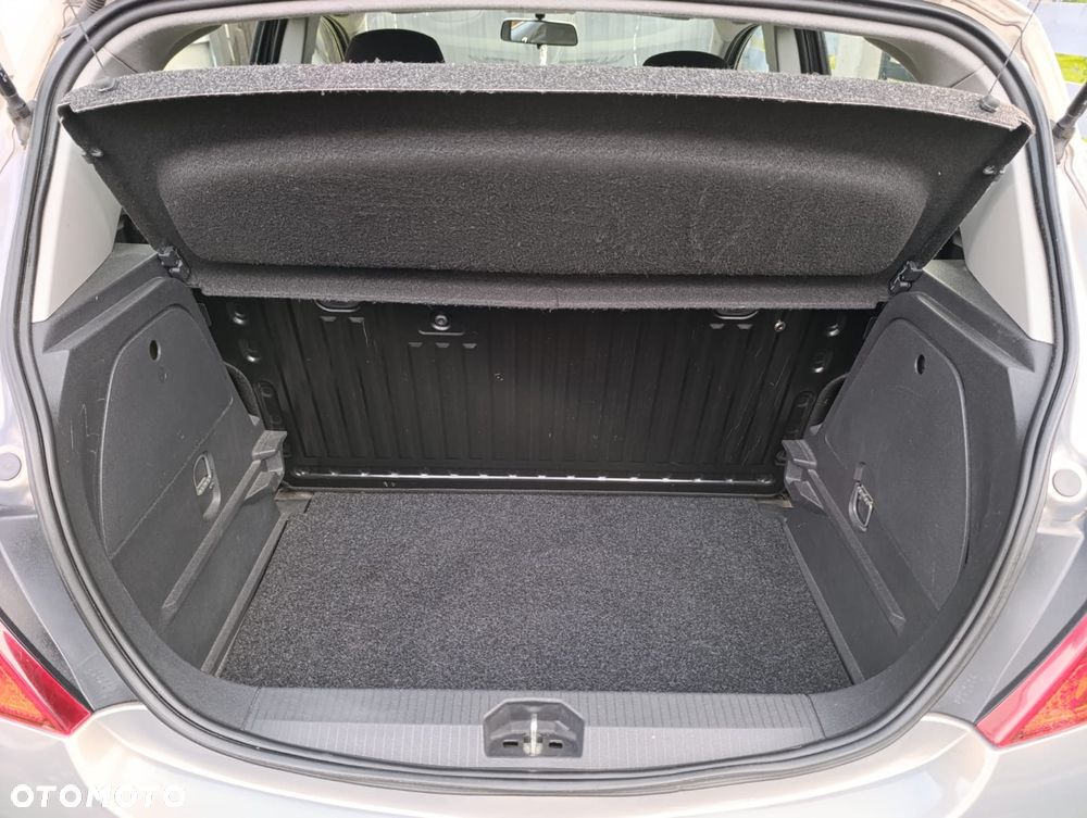 Opel Corsa 1.2 16V Enjoy - 6