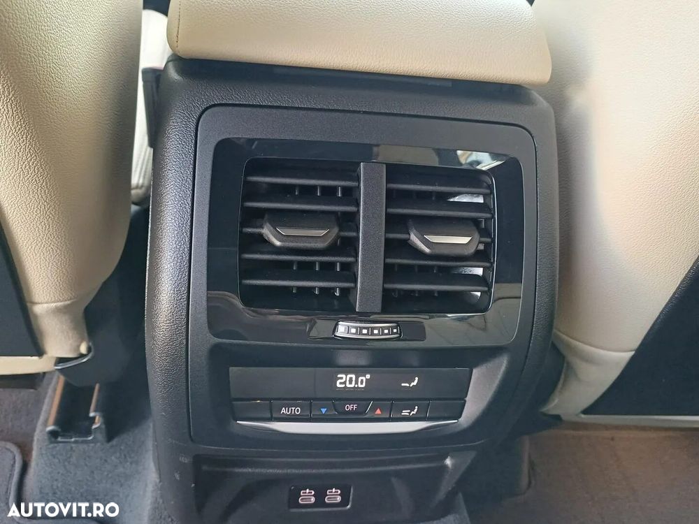 BMW X3 xDrive20i AT MHEV - 12