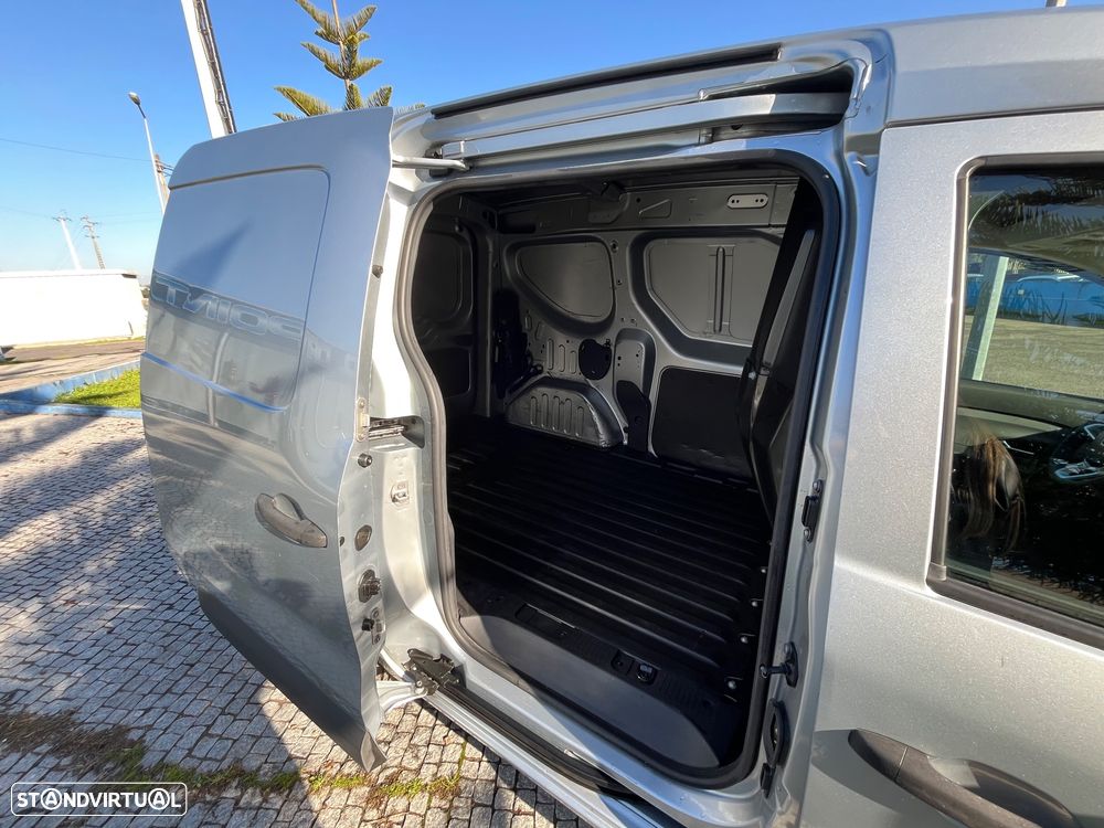 Renault Express 1.5 Blue dCi - 15