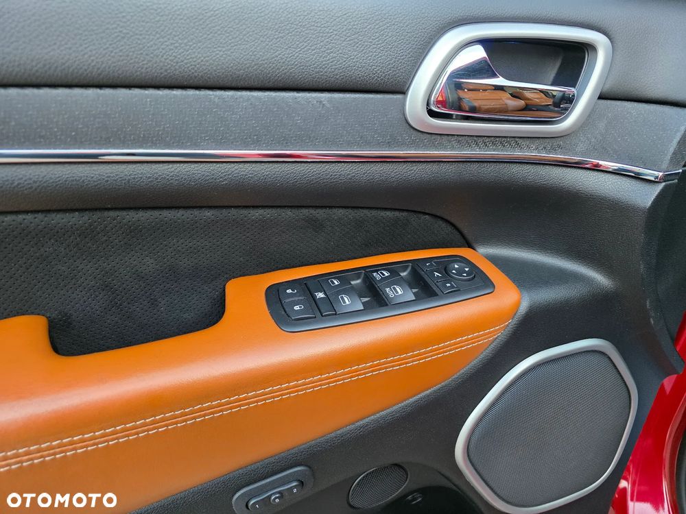 Jeep Grand Cherokee 6.4 V8 SRT8 - 6