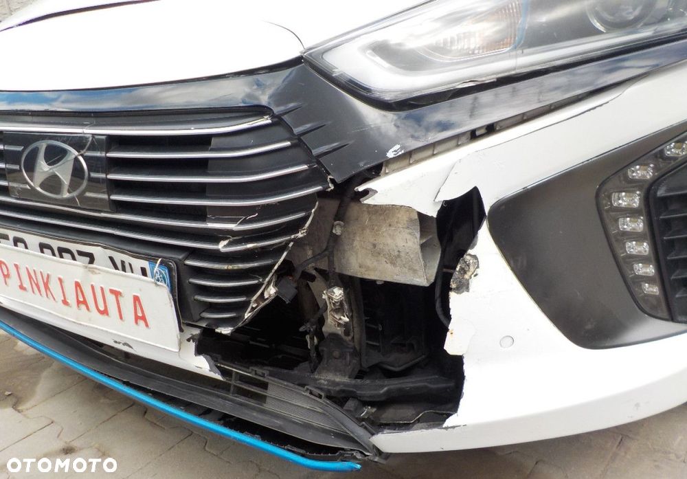 Hyundai IONIQ - 4