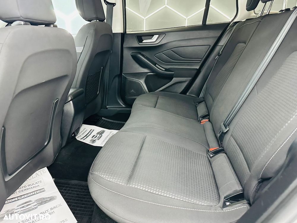 Ford Focus 1.5 EcoBlue Start-Stopp-System COOL&CONNECT DESIGN - 16