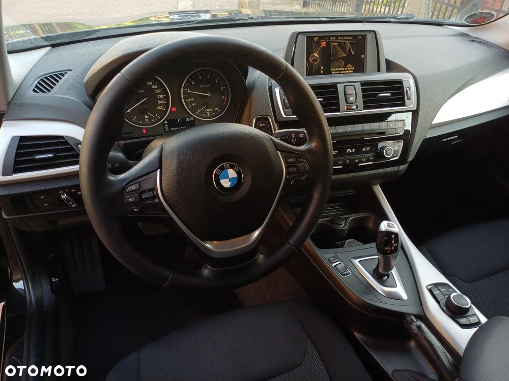 BMW Seria 1 118i Sport Line - 8