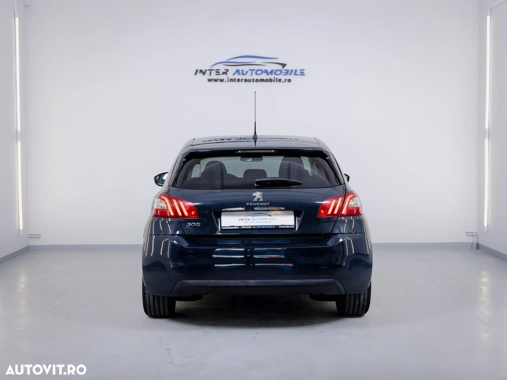 Peugeot 308 1.6 HDI FAP Allure - 5