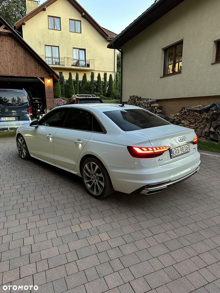 Audi A4 Limousine - 20