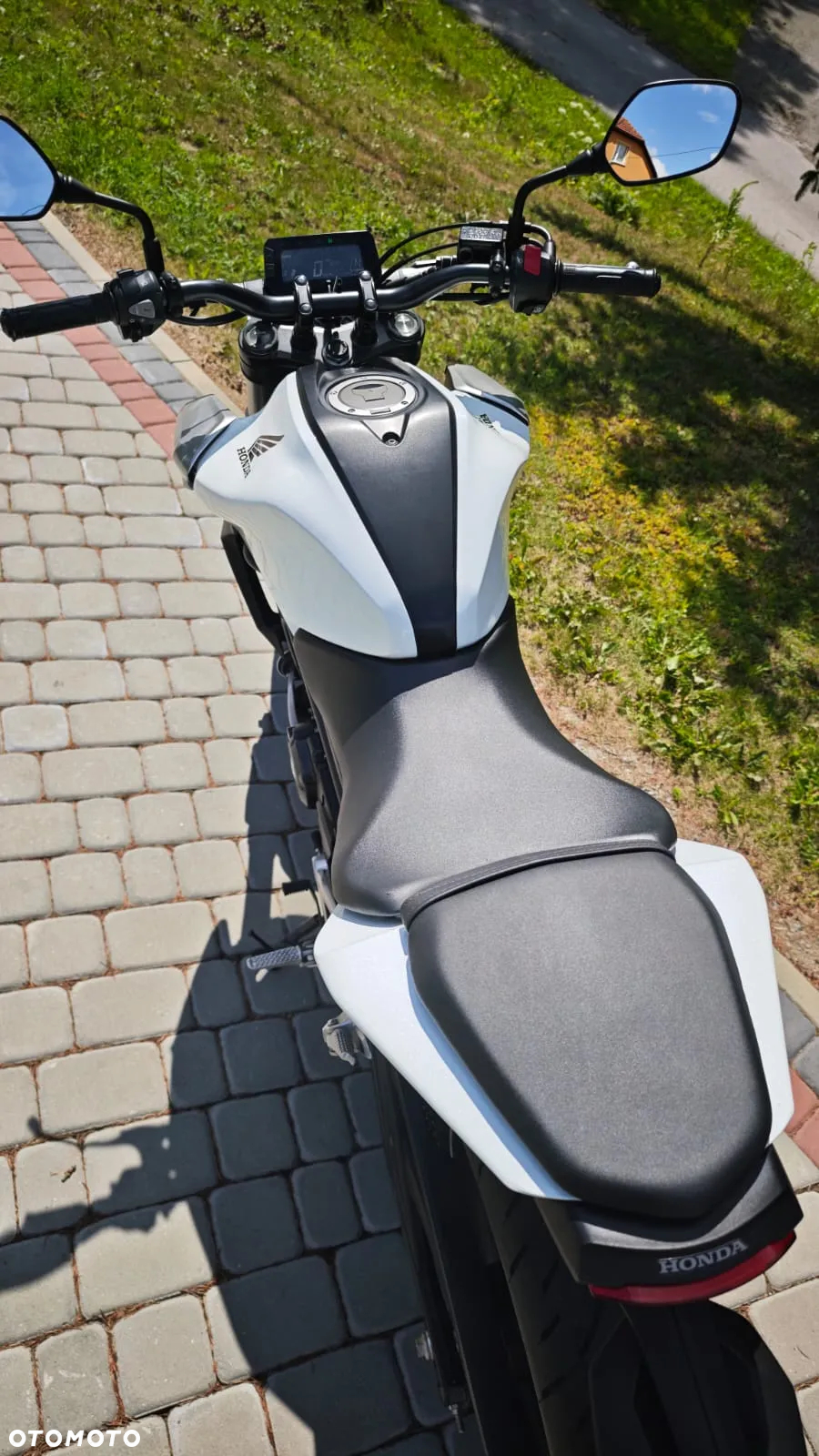Honda CB - 10