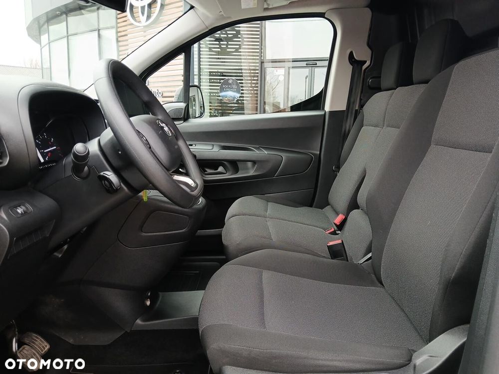 Toyota PROACE CITY - 17