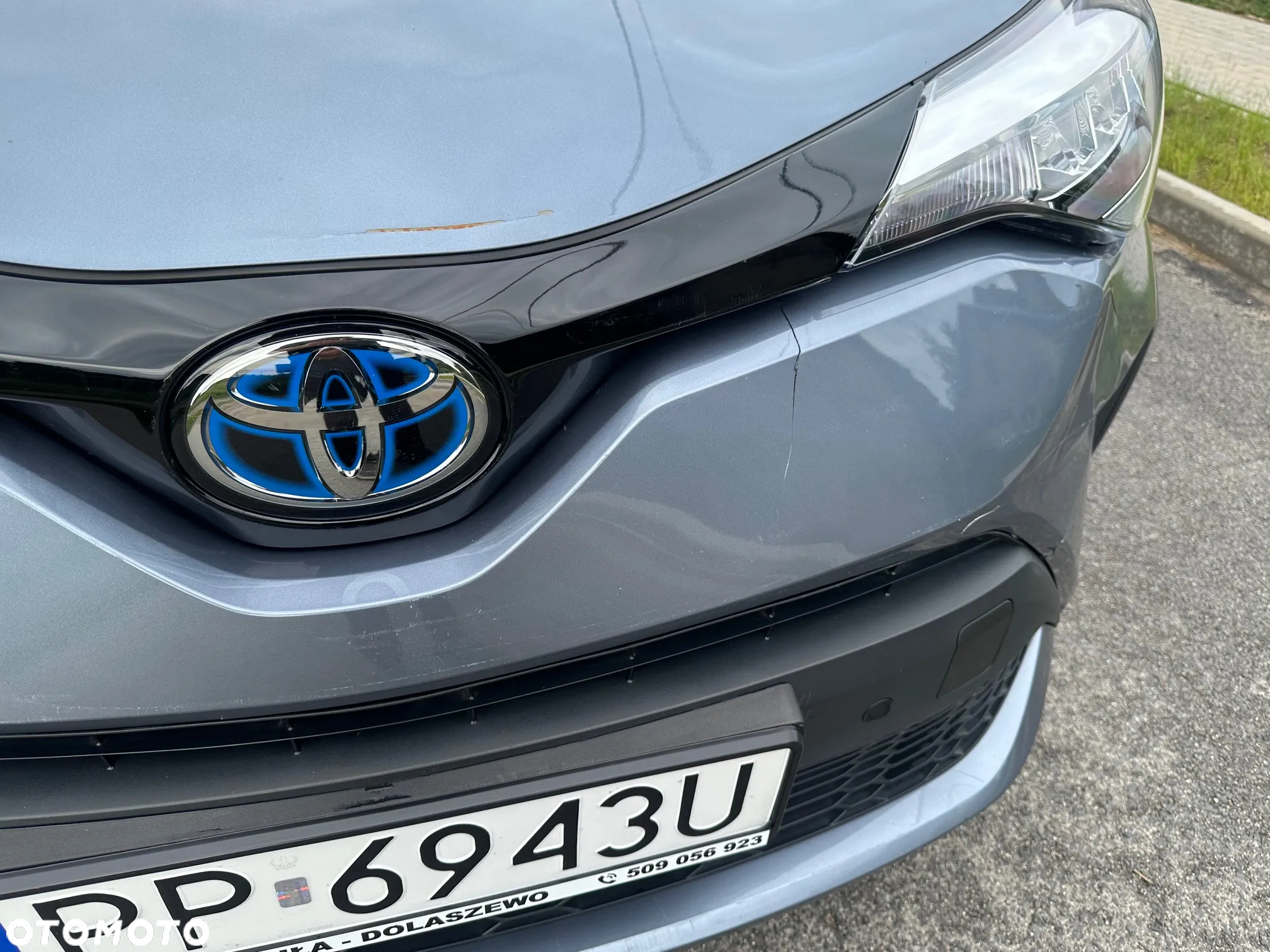 Toyota C-HR 2.0 Hybrid Team Deutschland - 16