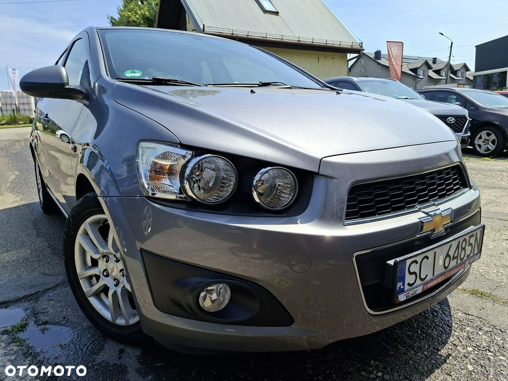 Chevrolet Aveo 1.6 LTZ - 5
