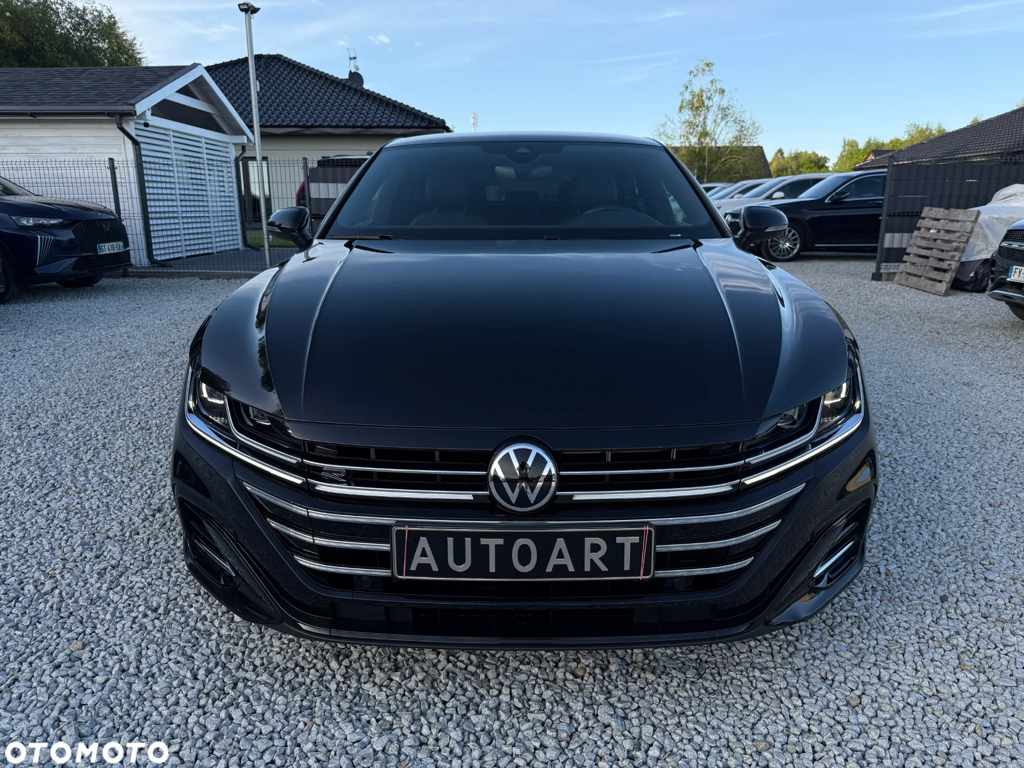 Volkswagen Arteon 2.0 TDI R-Line DSG - 2