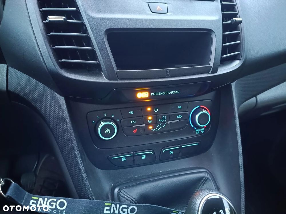 Ford TRANSIT CONNECT - 10