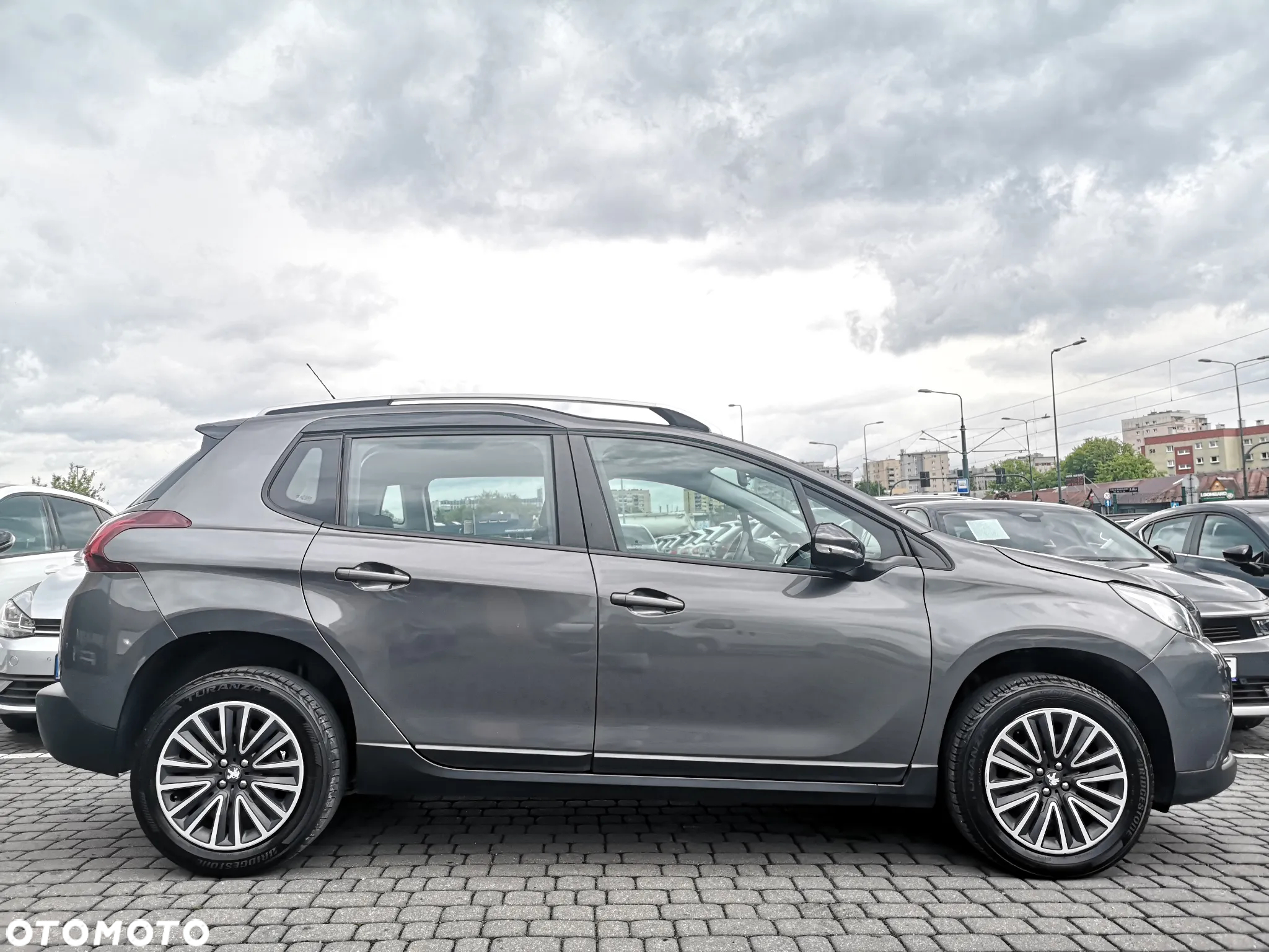Peugeot 2008 1.5 BlueHDi Style - 5