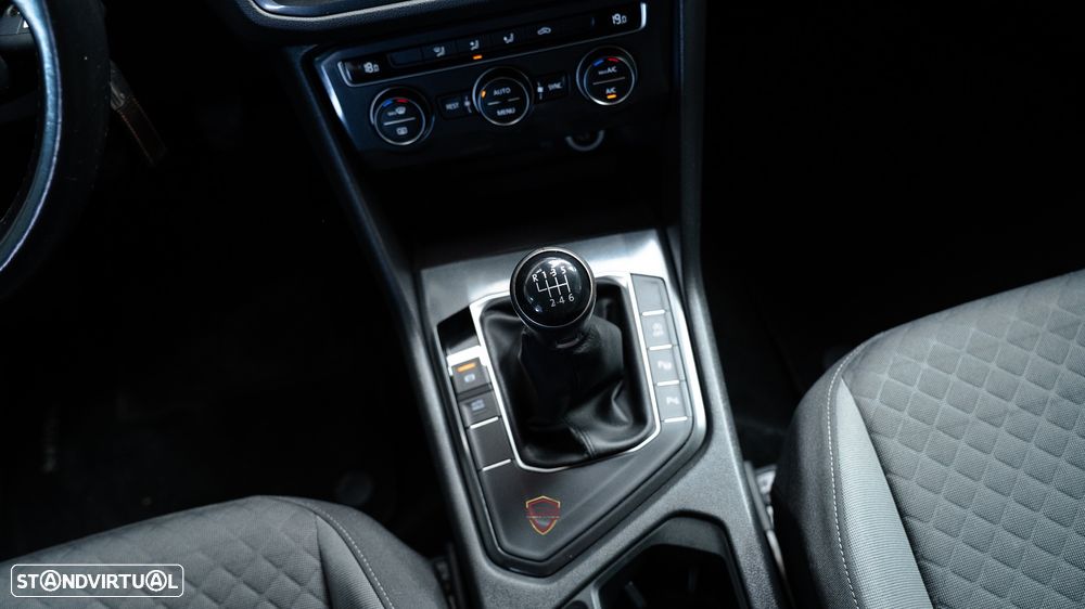 VW Tiguan 1.6 TDI Confortline - 20