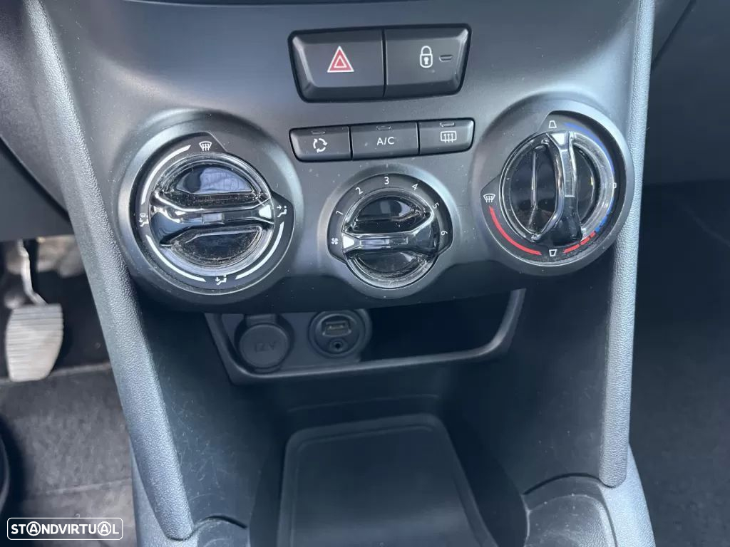 Peugeot 208 82 VTI Style - 15