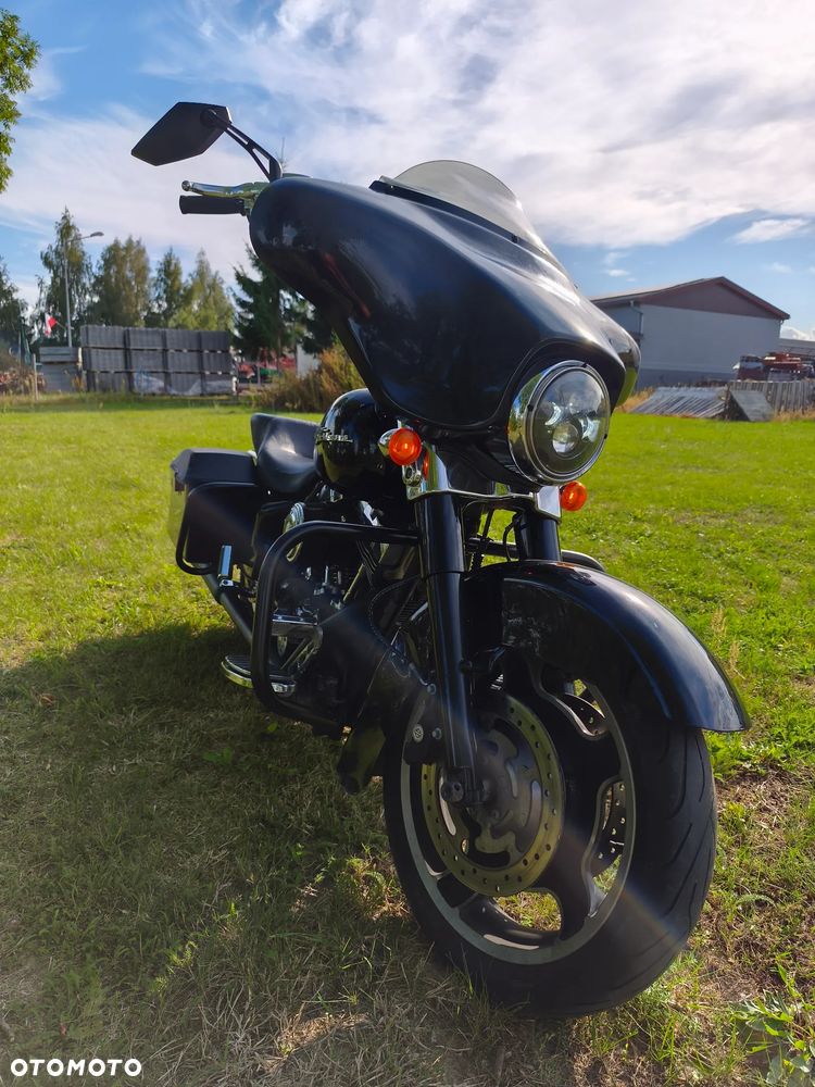 Harley-Davidson Touring Street Glide - 12