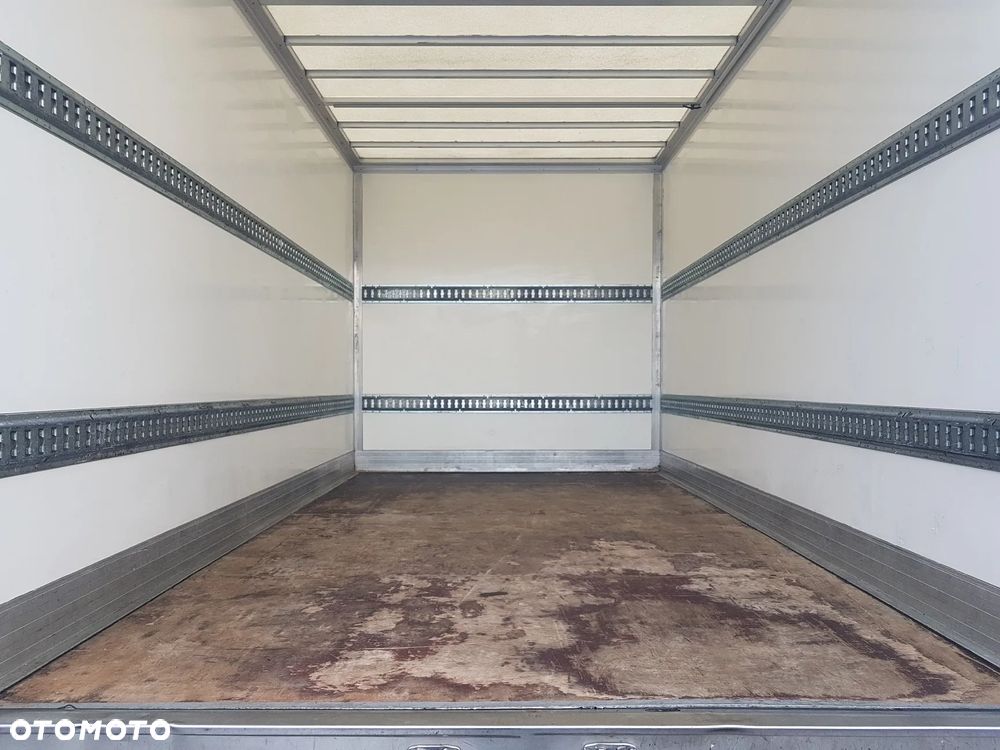 Renault MASTER KONTENER 8EP 4,21x2,23x2,22 KLIMA KRAJOWY MANUAL  6-BIEGÓW - 18