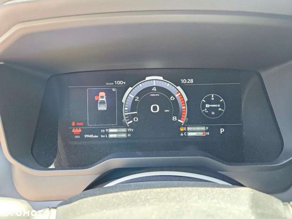 Toyota Tundra - 11