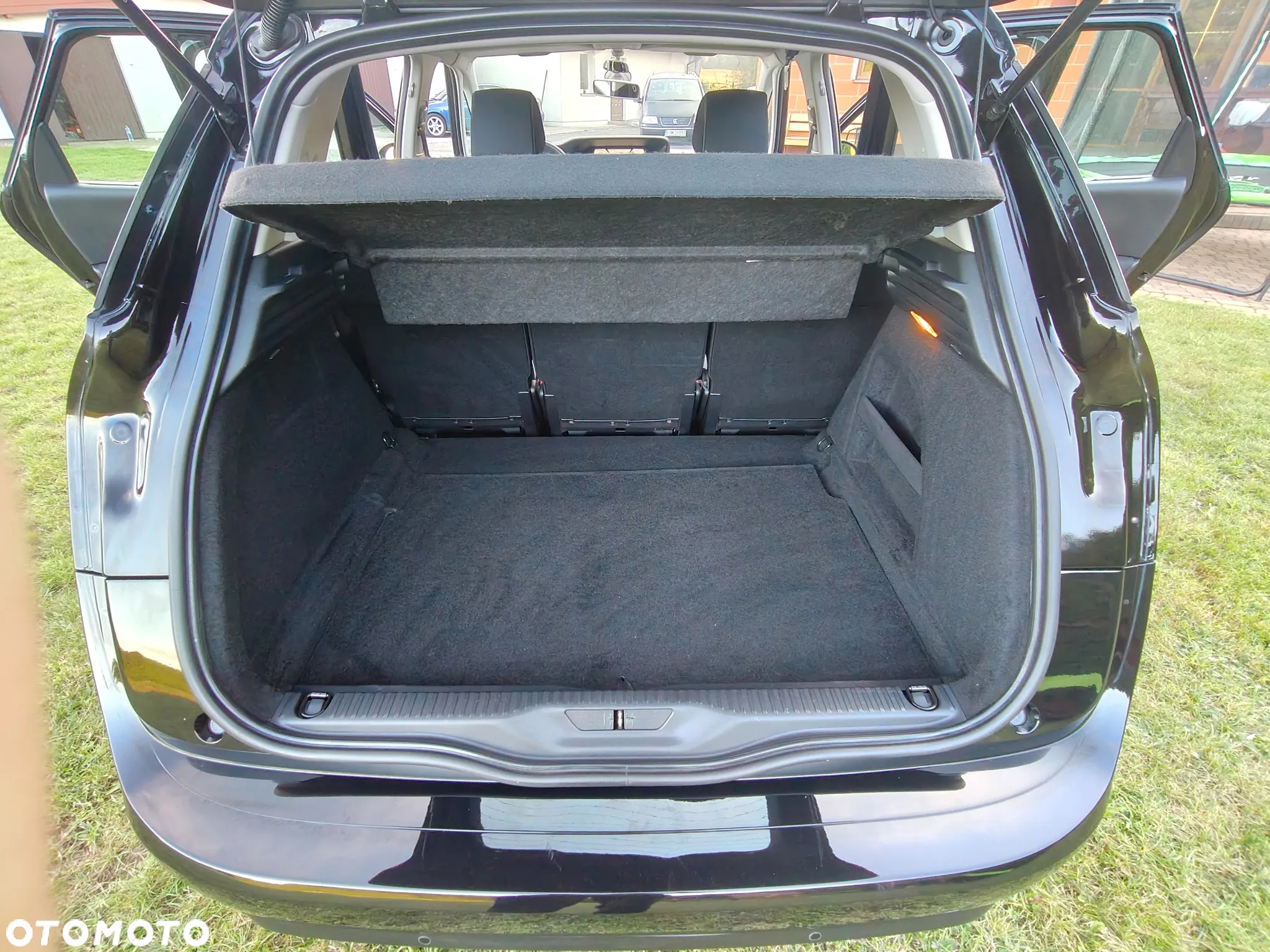 Citroën C4 Picasso e-HDi 115 Business Class - 26