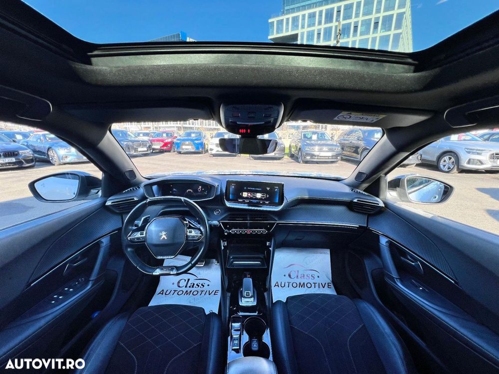 Peugeot 2008 1.2 L PureTech STT EAT8 GT Line - 17