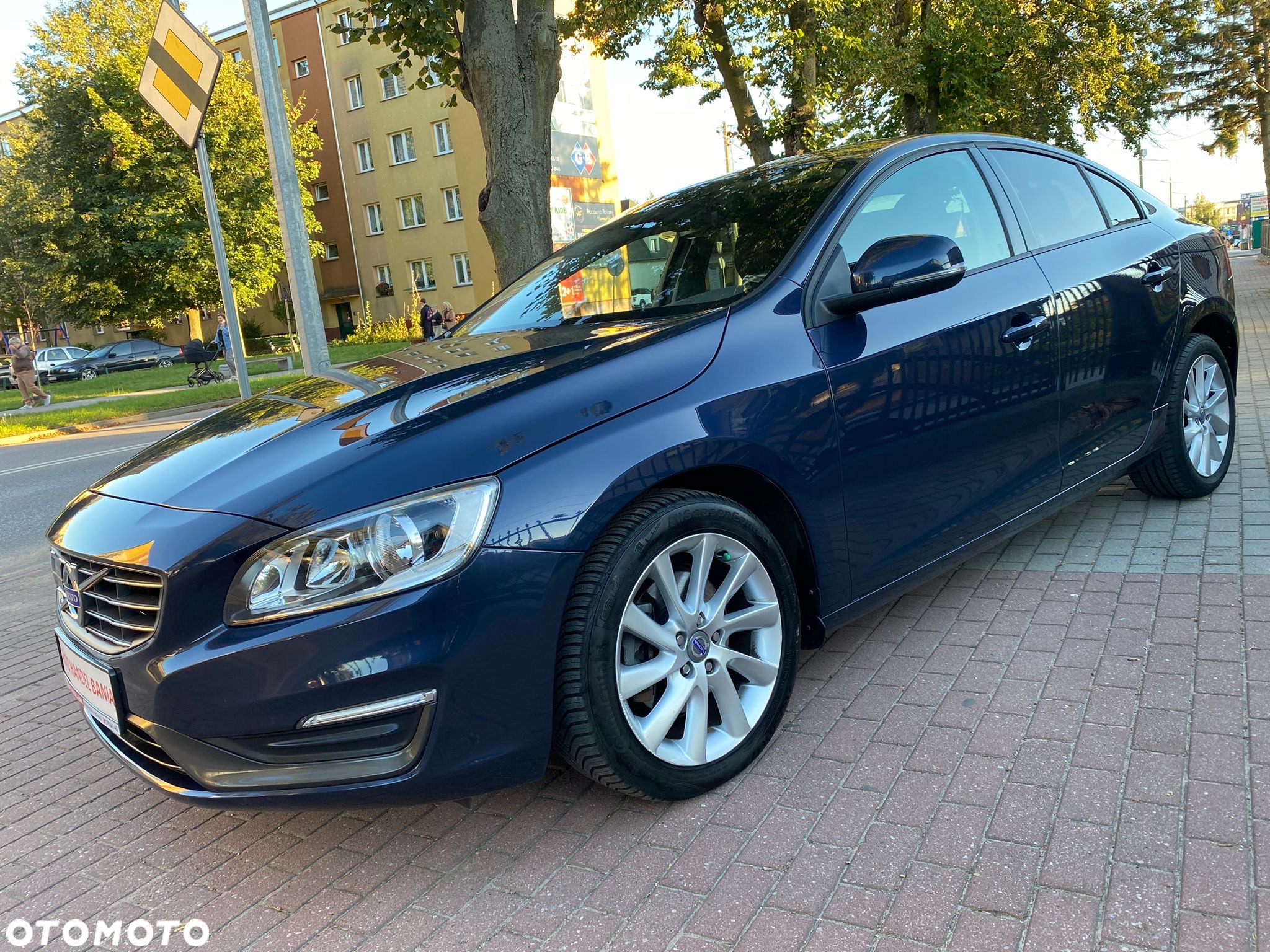 Volvo S60 D4 Drive-E Kinetic - 3