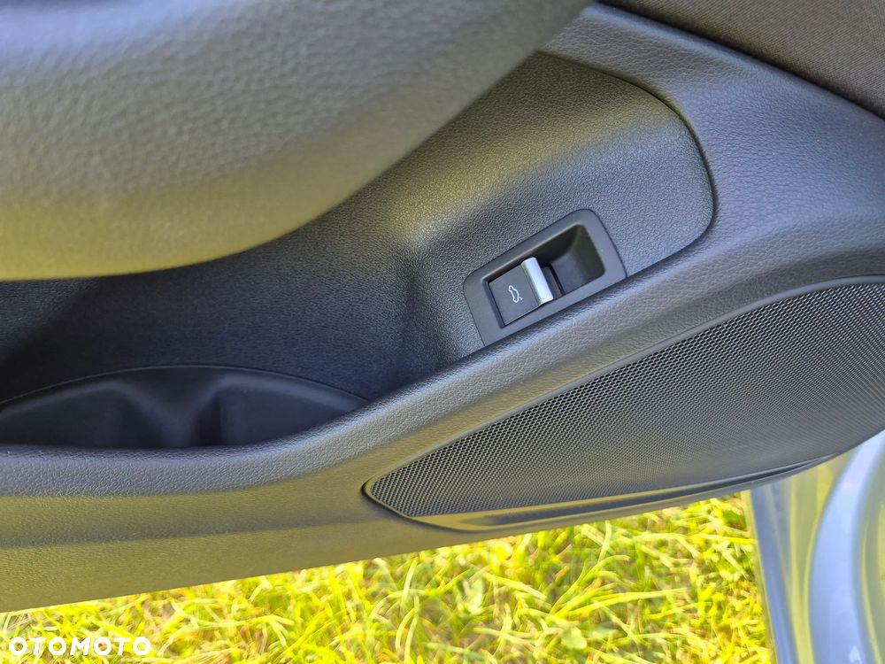 Audi A4 Avant - 13