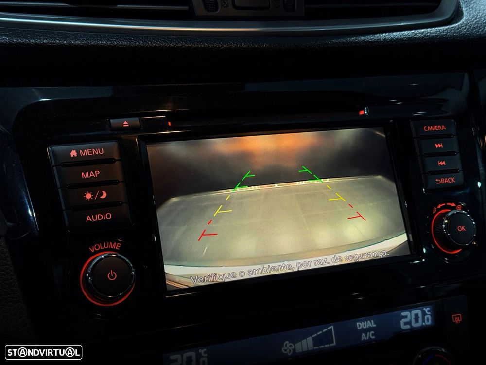 Nissan Qashqai 1.5 dCi N-Connecta - 18