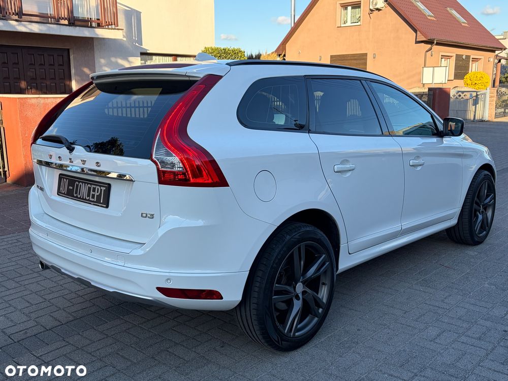 Volvo V60 D4 Momentum - 9