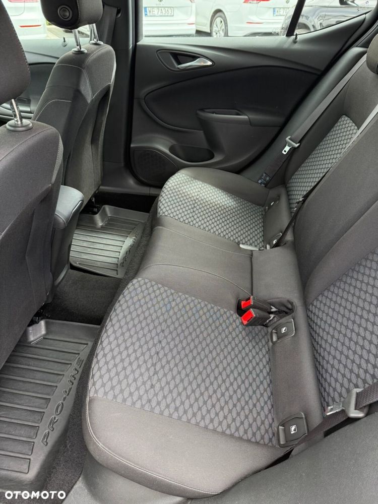 Opel Astra 1.4 T Enjoy - 24