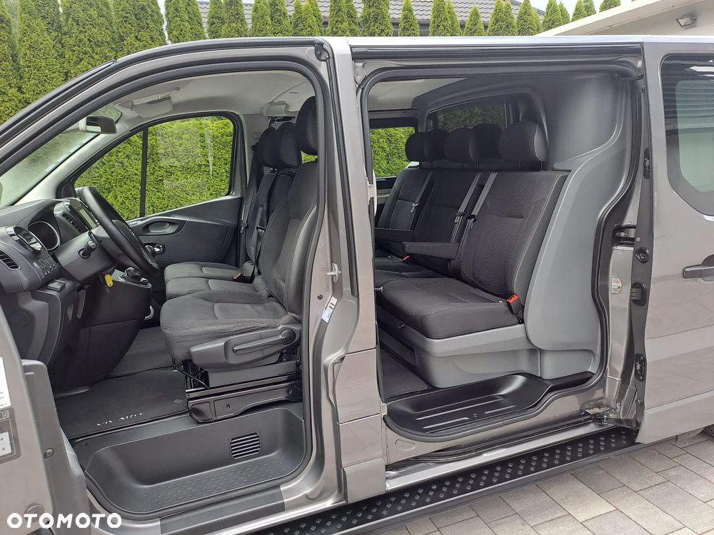 Opel Vivaro - 13