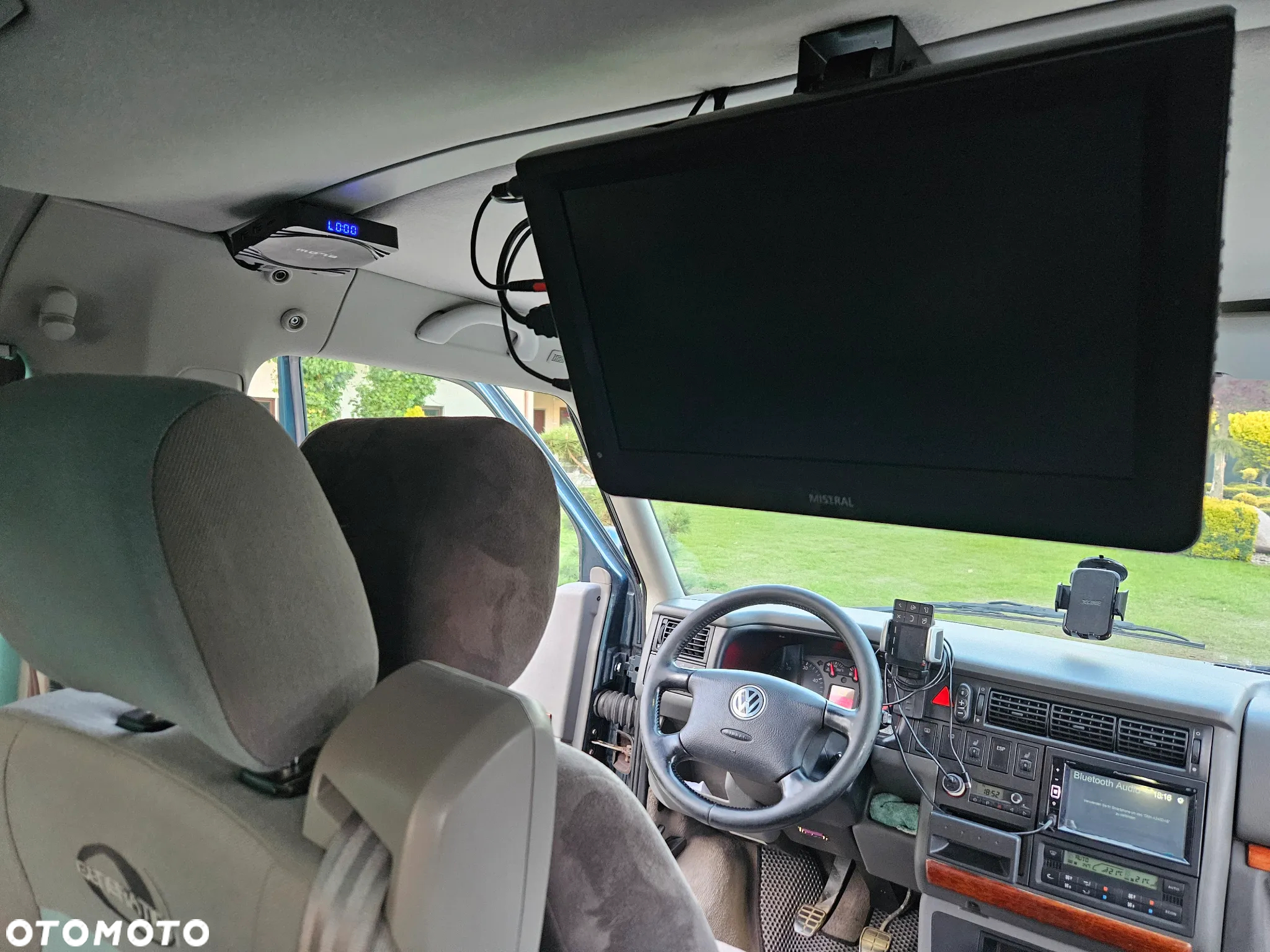 Volkswagen Multivan TDI - 14