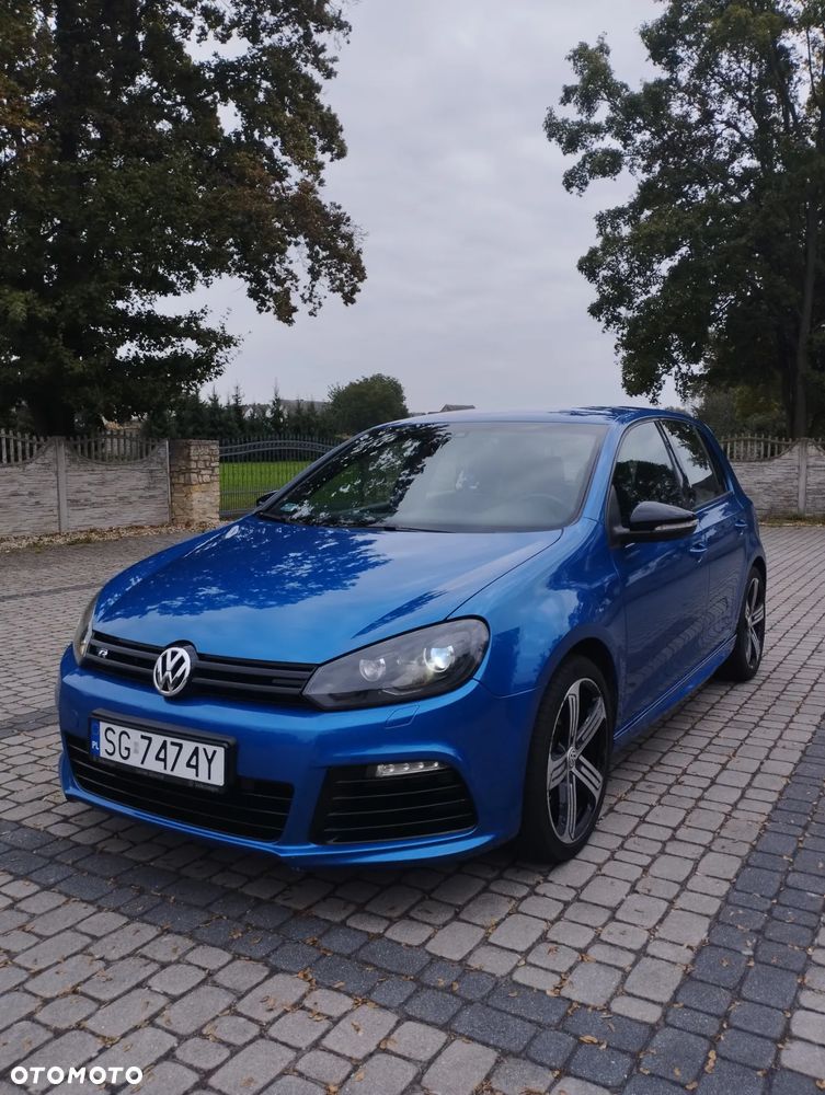 Volkswagen Golf - 2