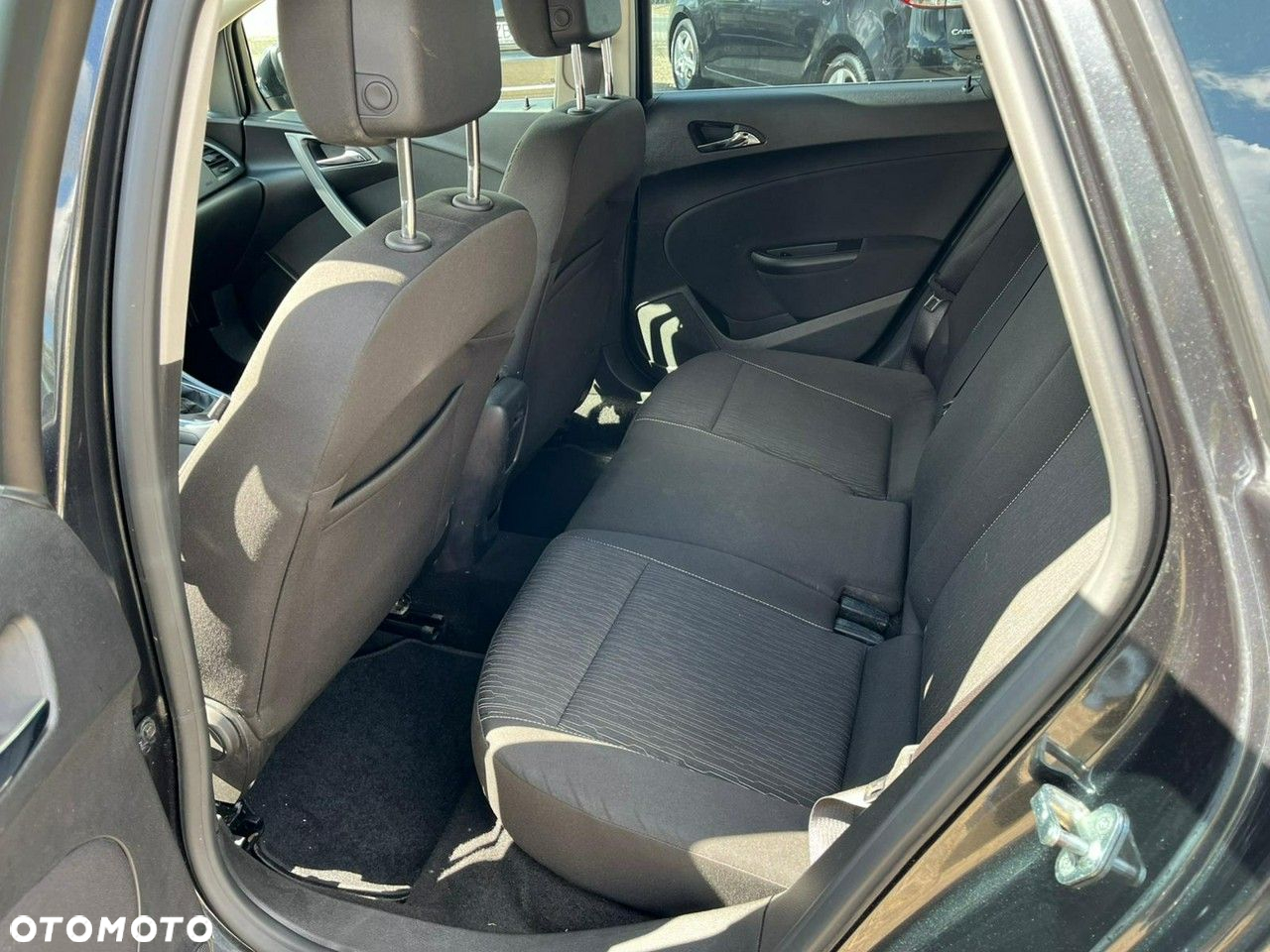 Opel Astra - 16