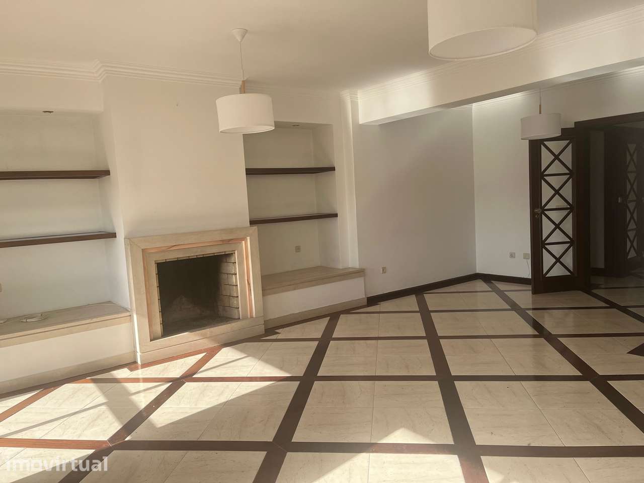 Apartamento T3 com Terraço no Centro de Torres Vedras - Grande imagem: 5/24