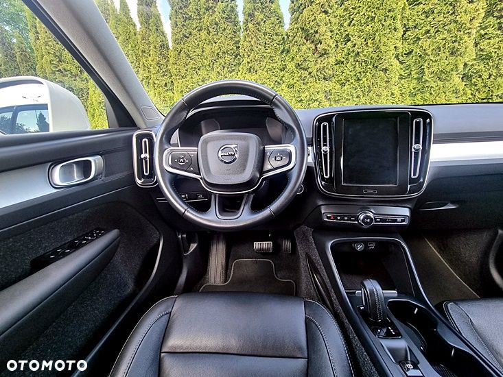 Volvo XC 40 T3 Geartronic Inscription - 26