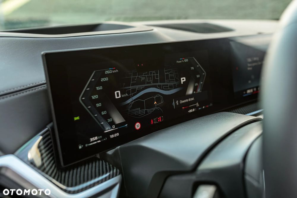 BMW X6 M50i - 27