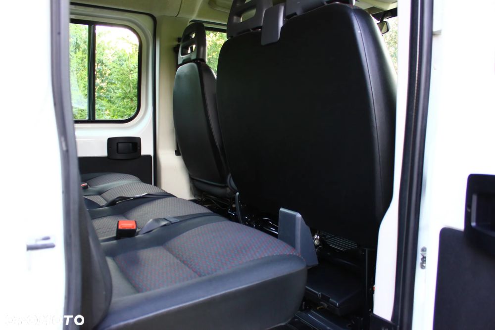 Peugeot BOXER 2.2 HDI 165KM BRYGADÓWKA 7 OSOBOWA +PAKA Z PLANDEKĄ - 25