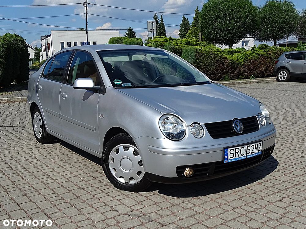 Volkswagen Polo 1.4 16V Comfortline - 2